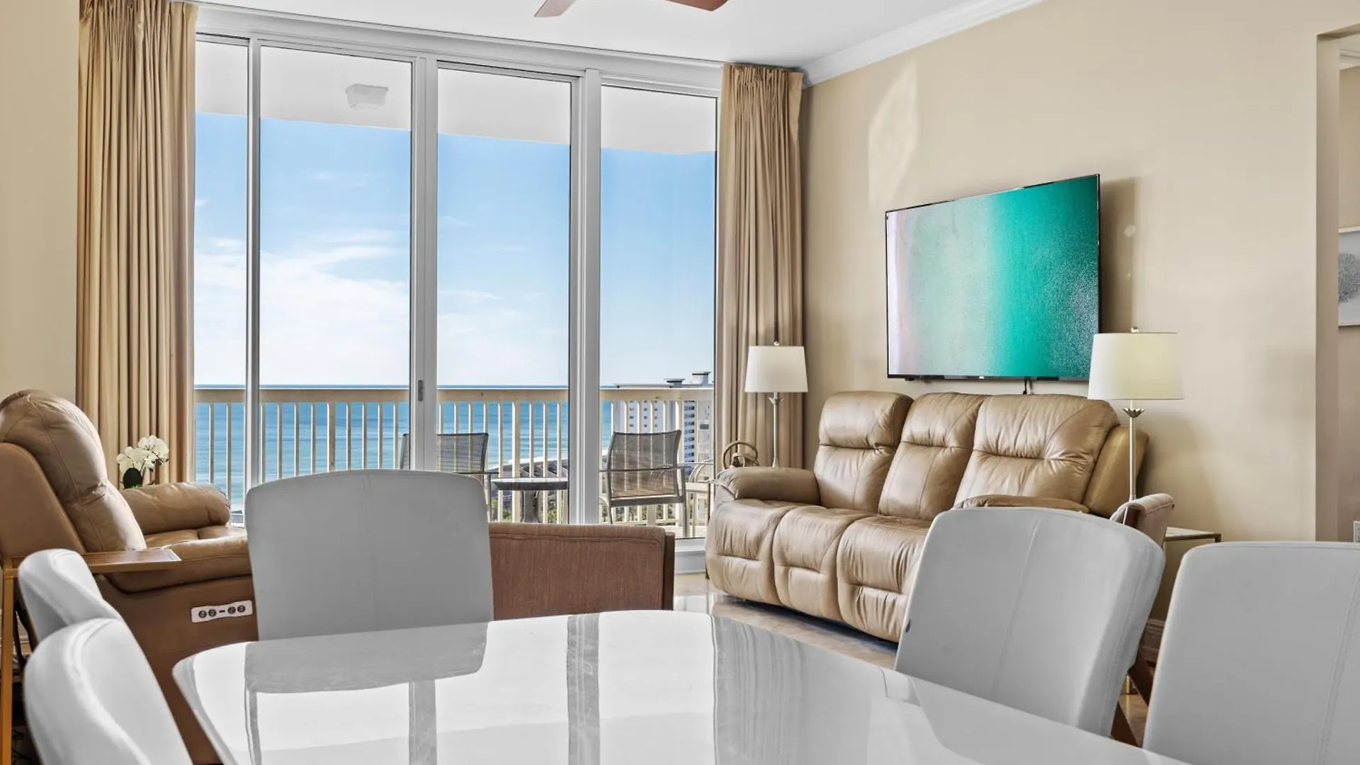 St Lucia Penthouse 2 Sleeps 12 Beach View Destin 0*,  United States