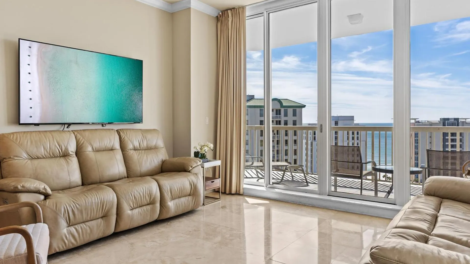 St Lucia Penthouse 2 Sleeps 12 Beach View Destin Holiday home